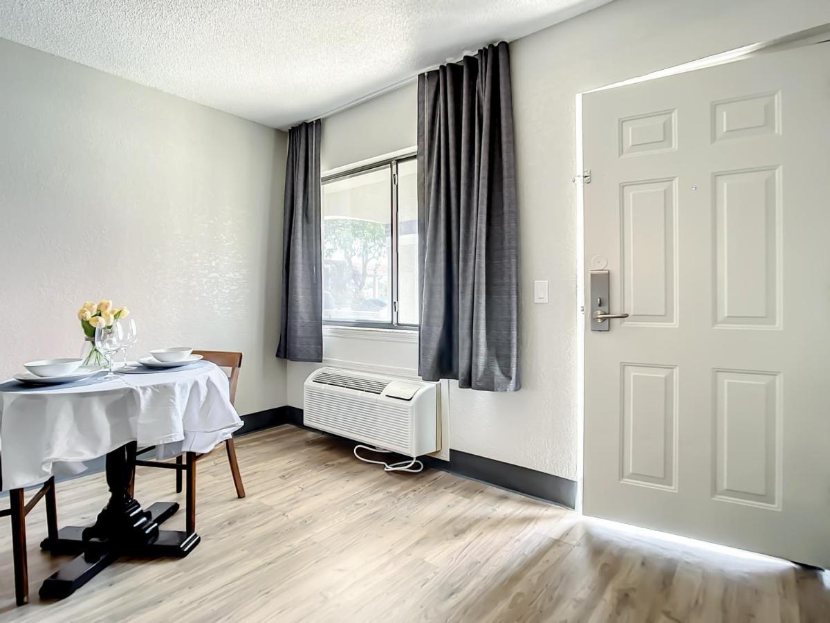 Stayable Kissimmee West Экстерьер фото